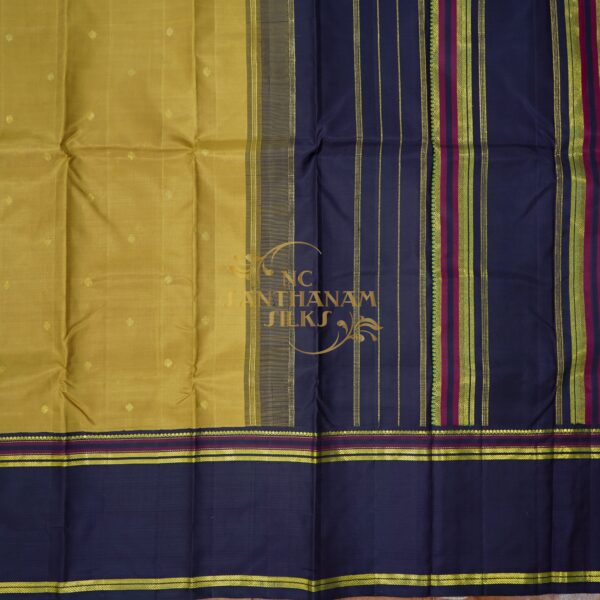 Kanchivaram silk saree - Image 4
